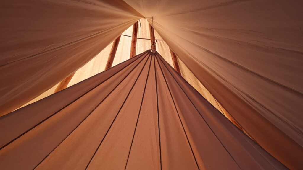 Tipi tent met extra binnendak, ozan voor isolatie - Yurtkopen